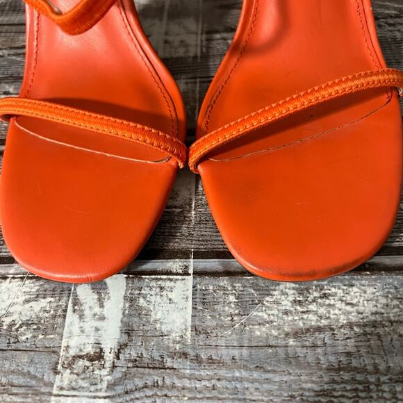 STEVE MADDEN Snap strappy sandal Size 10 - Picture 2 of 8